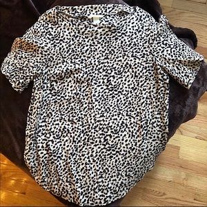 H&M cream leopard blouse size 6 small